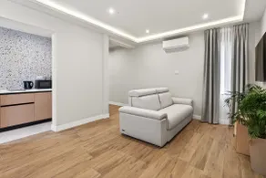 City Centre Suites | 312 - Discount - Image 5