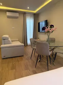 City Centre Suites | 312 - Discount - Image 3