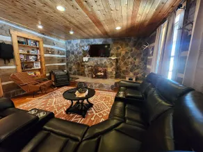 Whispering Pines Cabin! ”NO Check-out List” - Image 3