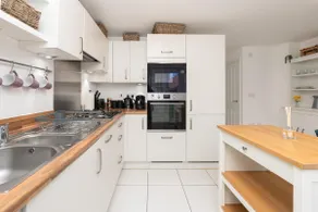 Bristol Mews - Image 3