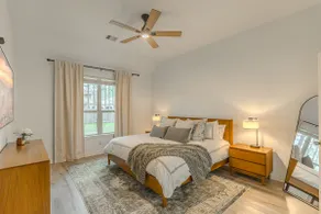 Spacious Family Retreat +Fire Pit +New Decor +BBQ - Image 2