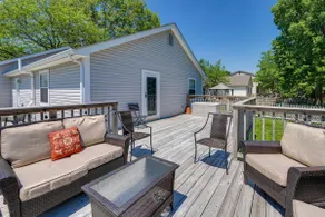 Castlerea Casa Columbus Home w/ Deck & Yard - Image 2