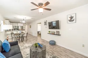 Cozy Retreat in Downtown Atlanta - Image 2