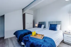 Superb 2 BD House near City Centre w/Free Wifi - Image 2