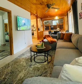 wood cottage in Innisfil - Image 5