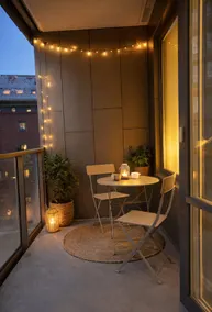 Modern studio with balcony - Image 3