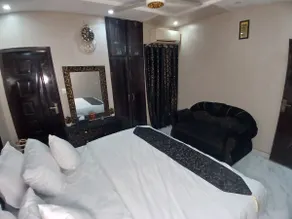 Vision Rooms & Suites Johar Town / Self Check in - Image 3