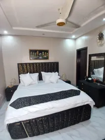 Vision Rooms & Suites Johar Town / Self Check in - Image 5