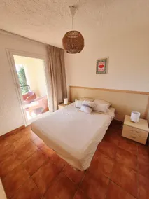 3-bedroom 5 pers air-conditioned - beach and pools - Image 3