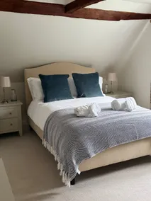 Stylish Apartment in Hambleden Village - Image 2