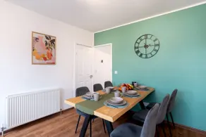 3 bed house, Free parking 9ppl - Image 4