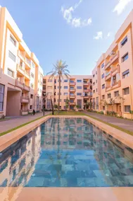 Sublime 3-bedroom duplex with pool - Image 3