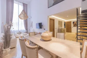 Sublime 3-bedroom duplex with pool - Image 2