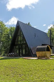 Newly built Large A-Frame with Cedar Sauna - Image 5