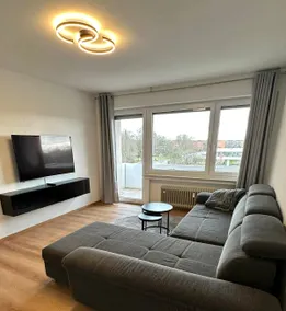 New & Modern - Stylish apartment with parking space - Image 5
