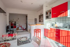 GuestHost - Cozy Flat Close to the Center - Image 5