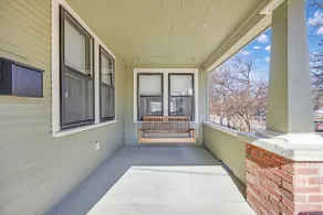 Charmerende bungalow tæt på centrum og University of Iowa Campus - Image 2