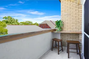 The Modern Retreat - Image 5