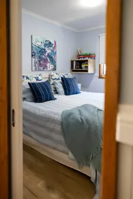 Black Shack 2; Pet friendly, Minutes walk to beach - Image 5
