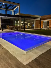 Modern House for 10 • Pool and Spacious Areas - Image 2