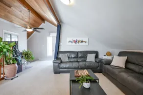 Privacy, Minutes to Beaches/Orillia/Casino Rama - Image 5
