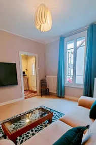 Charming house in Le Mans – 24-hour access & Pôle Européen - Image 4