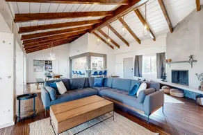 Charming 4BR | Fireplace | Deck - Image 2