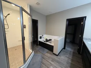 15 Min to Fort Sill • 5BR Sleeps 12 • Game Room - Image 4