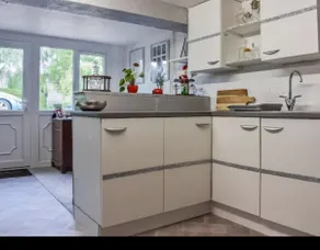 Ladybird Lodge - Image 5