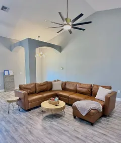 Rustic Modern Retreat w/ Private Pool – Leesburg - Image 4