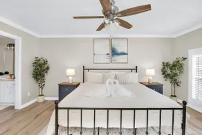 Two living rooms and a king bed near EastChase - Image 3