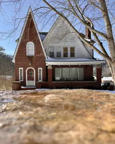 Charming home in the hills of Southern WV - Image 2