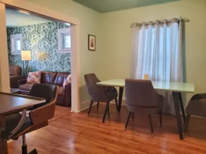 Charming Retreat in Town - Image 5