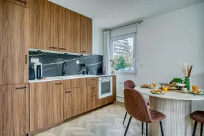 The Voltaire Business & Family Suite - Hypercentre - Image 5