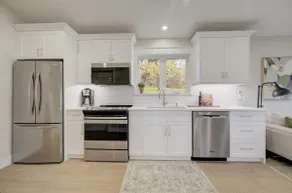 Midtown Suite Escape | Central, New Guest House - Image 5