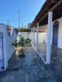 Greek-style house in Piúma - Image 4