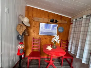 The Lakeside Retreat - Image 4