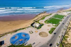 5 min to Anza Beach Modern Condo AC Parking - Image 5