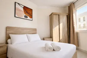5 min to Anza Beach Modern Condo AC Parking - Image 3