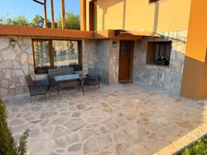 Elegant mountain house near Sapareva Banya - Image 3