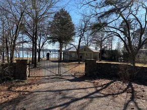 Lake Therapy Cottage 3bd/2bath with Lake Views - Image 2