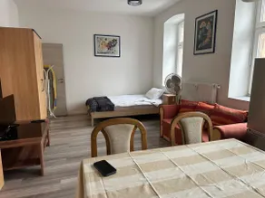Apartment 3 - Image 2