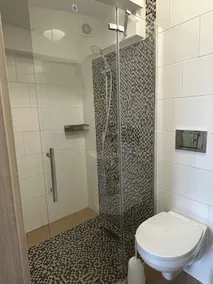 Apartment 3 - Image 4