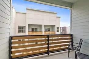 Sunny Home with Private Balcony 129S - Image 5