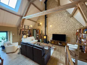 Large Elegant Loft - 12th Century Building - Image 3