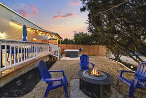 Blue Oasis | Sunset Views & Hot Tub - Image 5