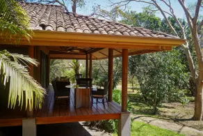 Casa E Campo – Private Bungalow with Jacuzzi - Image 2