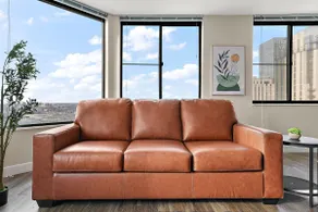 Central Downtown Flat w/ Free Parking • Pool • Gym - Image 5