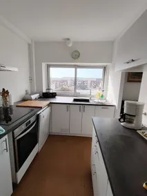 New! Large 3-bedroom property 100 m from the sea - Image 2