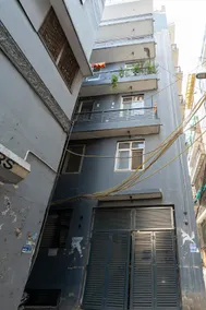 Homlee-Value 1 BR-Central Delhi-terrace-view-lift - Image 3